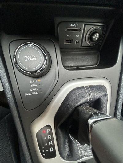 Jeep Cherokee 2.2 Mjt II 4WD Active Drive I Limited (11)