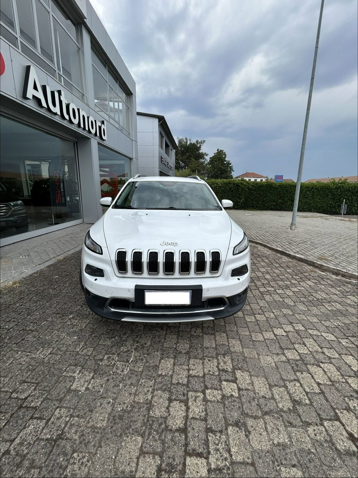Jeep Cherokee 2.2 Mjt II 4WD Active Drive I Limited (2)