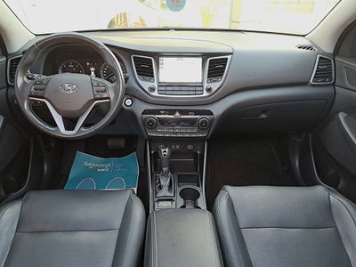 Hyundai Tucson 1.7 CRDi DCT XPossible (14)