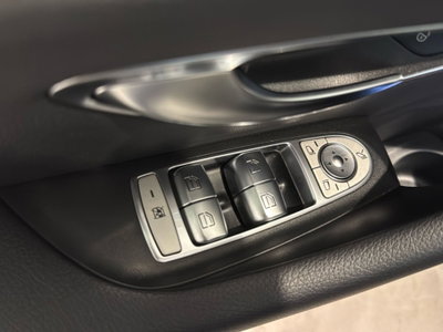 Mercedes-Benz Classe E 220 d Auto Sport (19)