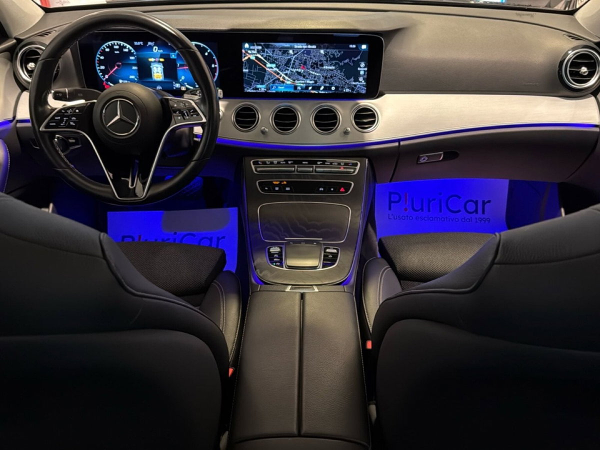 Mercedes-Benz Classe E 220 d Auto Sport (4)