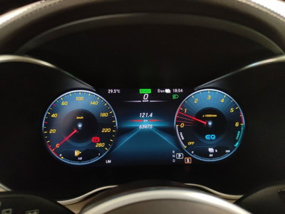 Mercedes-Benz GLC SUV 300 de 4Matic Plug-in hybrid Sport (11)