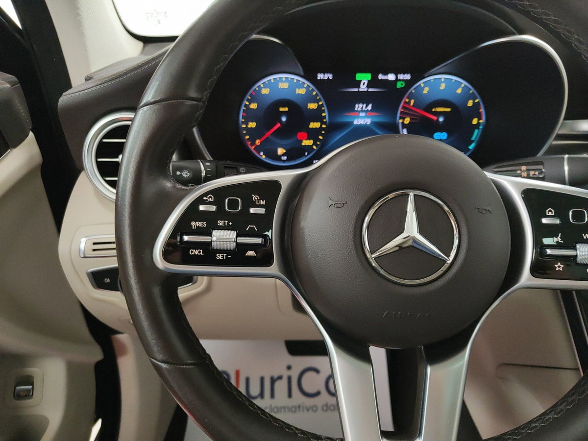 Mercedes-Benz GLC SUV 300 de 4Matic Plug-in hybrid Sport (16)