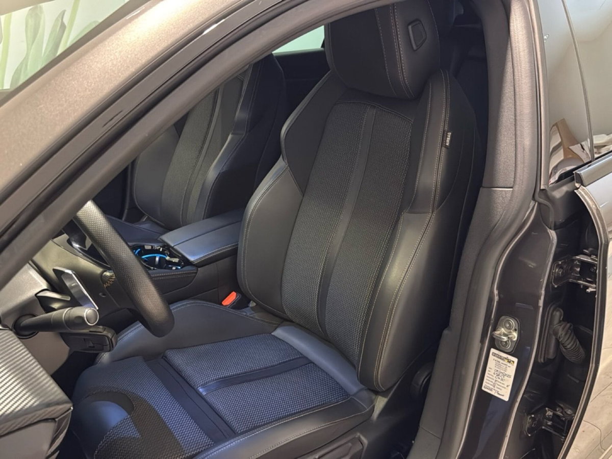 Peugeot 508 SW Plug-in Hybrid 225 e-EAT8 GT Line (3)