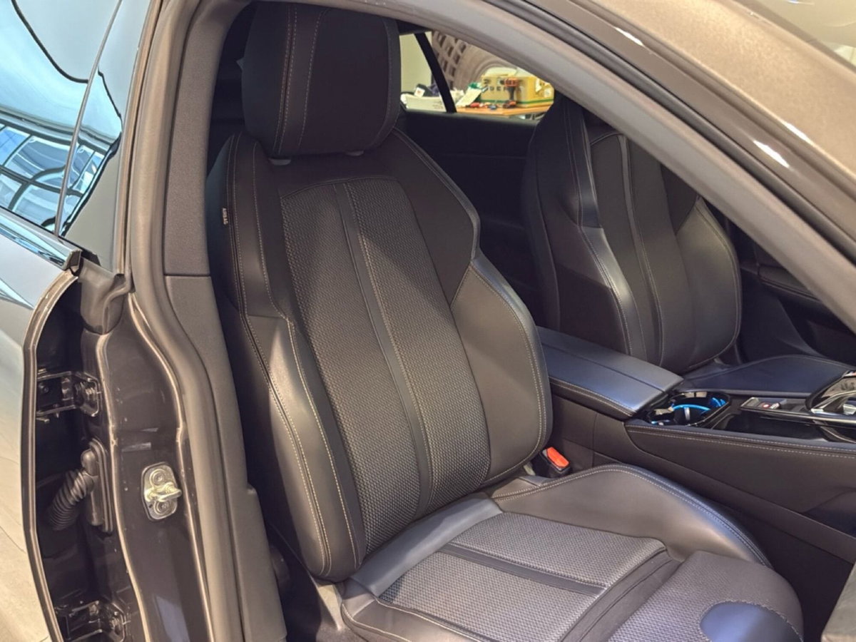 Peugeot 508 SW Plug-in Hybrid 225 e-EAT8 GT Line (5)