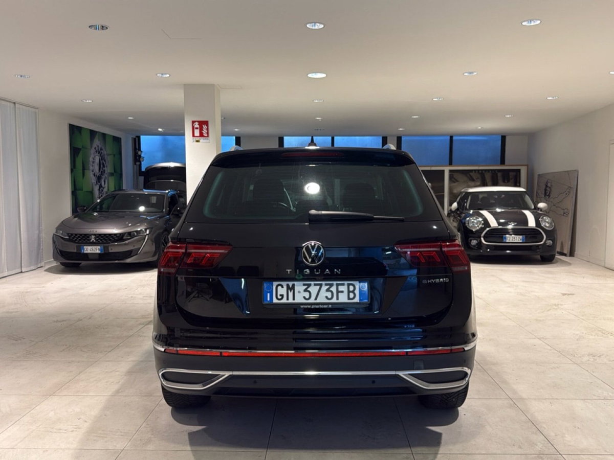 Volkswagen Tiguan 1.4 TSI eHYBRID DSG Elegance (16)