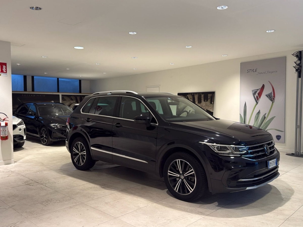 Volkswagen Tiguan 1.4 TSI eHYBRID DSG Elegance (2)