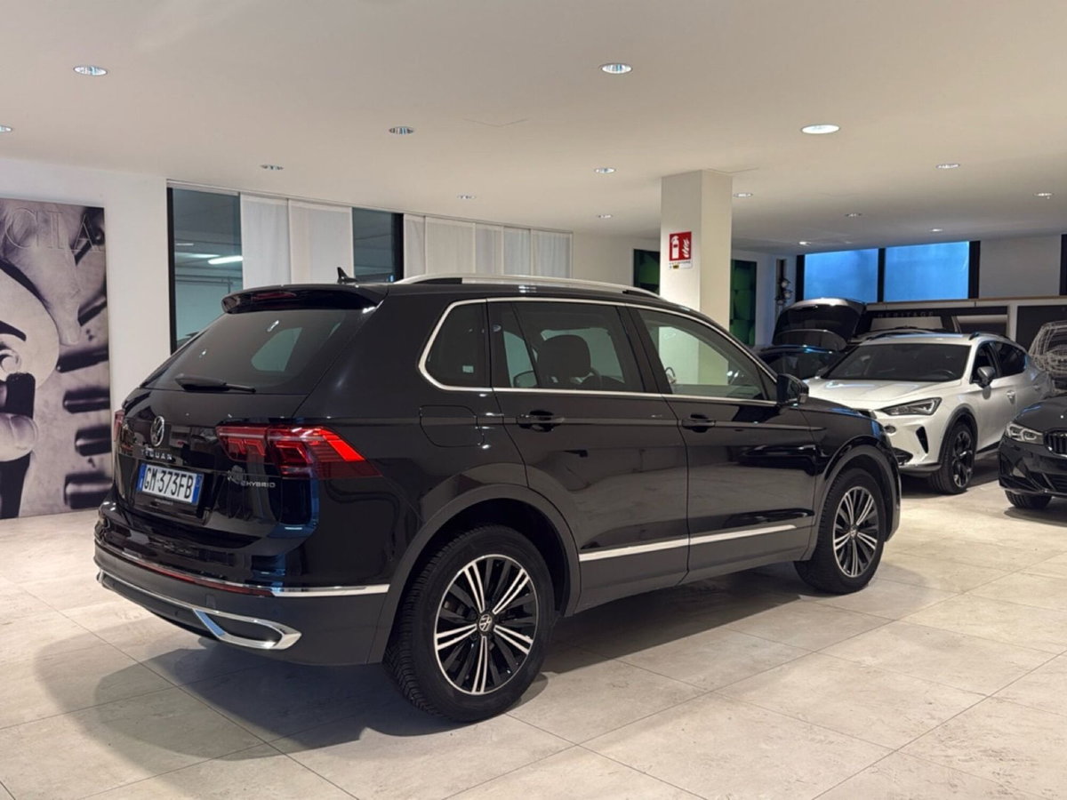 Volkswagen Tiguan 1.4 TSI eHYBRID DSG Elegance (6)