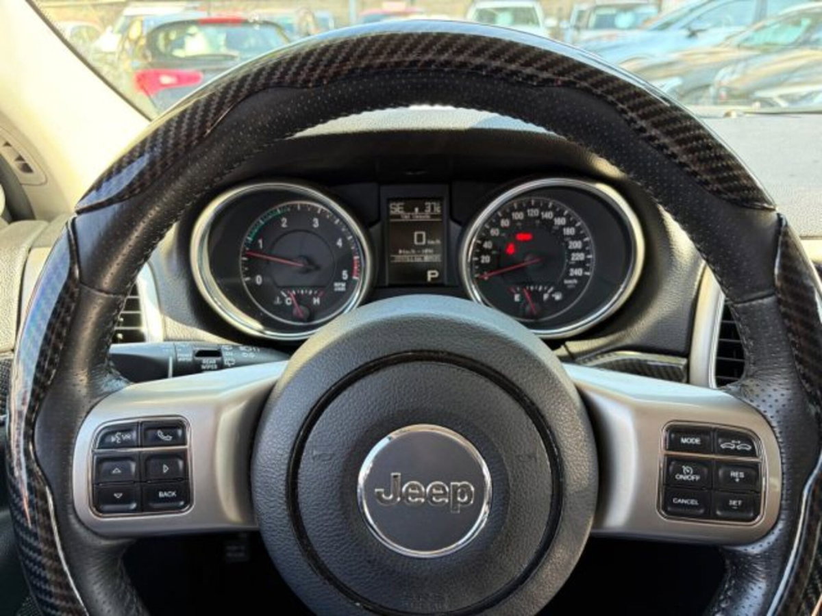 Jeep Grand Cherokee 3.0 CRD 241 CV Limited (10)