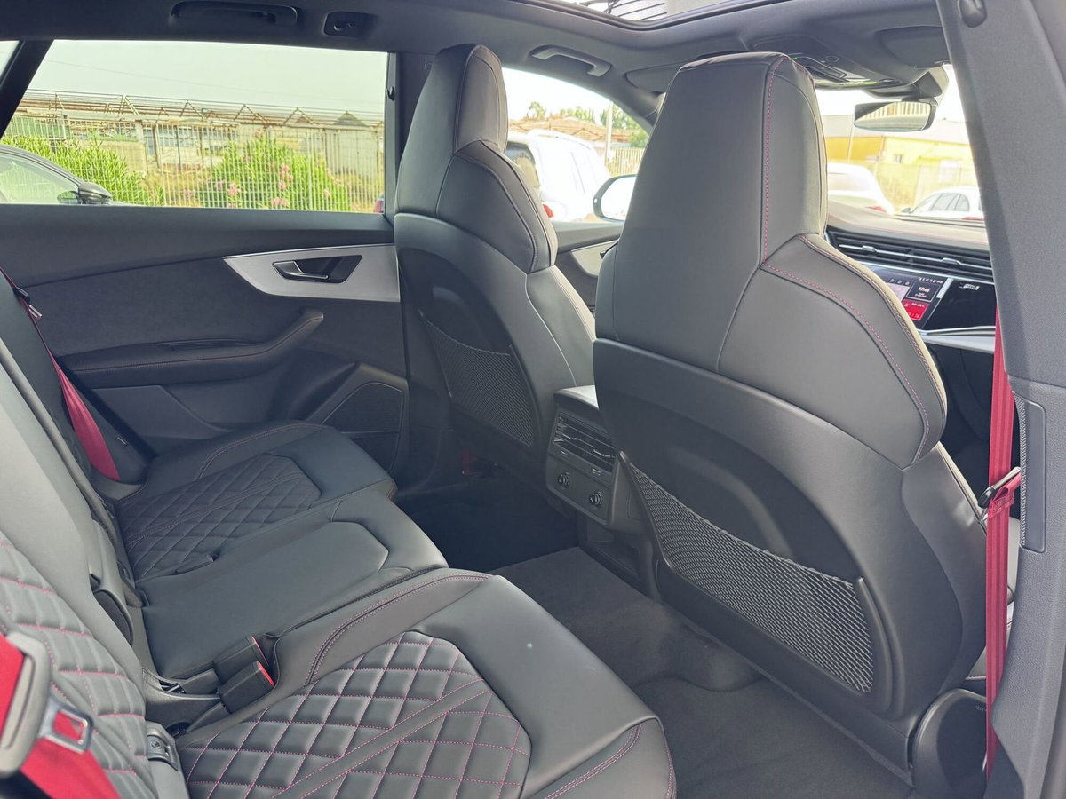 Audi Q8 3.0 tdi mhev S line edition quattro 286cv tiptronic (18)