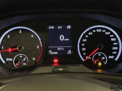 Volkswagen T-Roc 2.0 tdi Life 115cv (13)