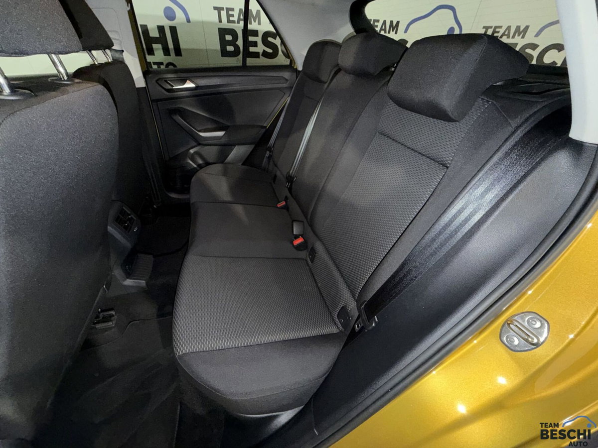 Volkswagen T-Roc 2.0 tdi Life 115cv (15)