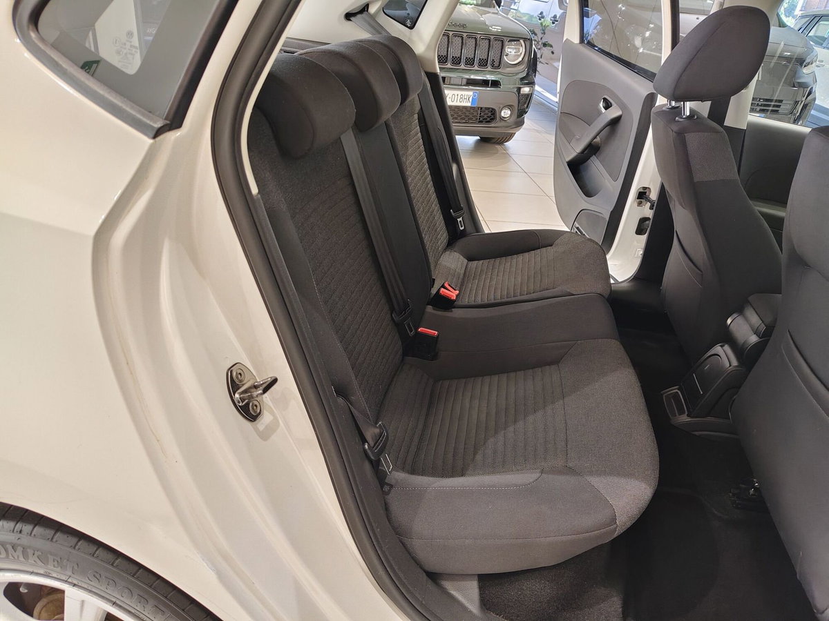Volkswagen Polo 1.2 70 CV 5p. Comfortline (13)