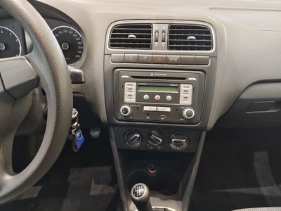 Volkswagen Polo 1.2 70 CV 5p. Comfortline (15)