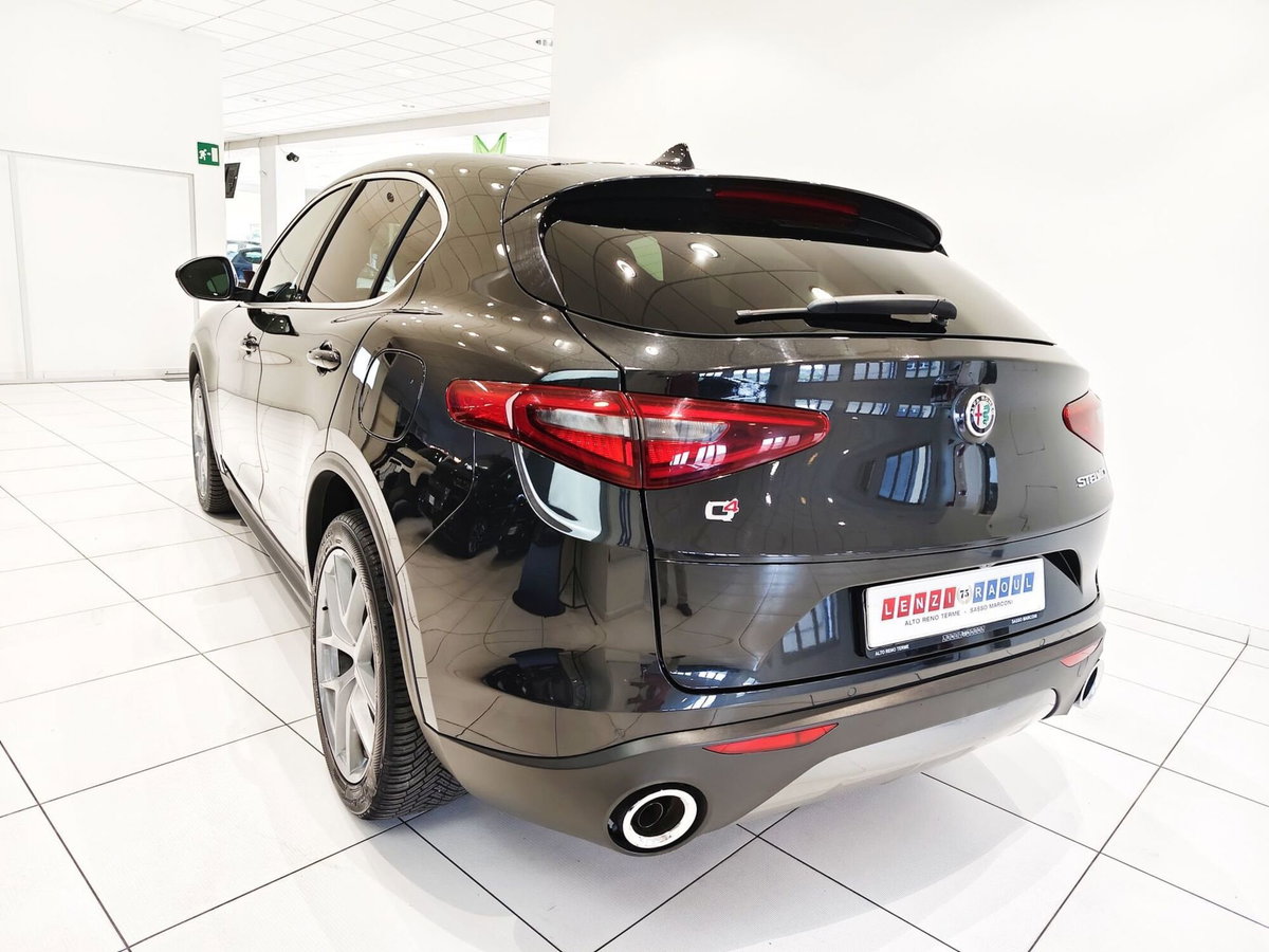 Alfa Romeo Stelvio Stelvio 2.2 Turbodiesel 210 CV AT8 Q4 Executive (11)