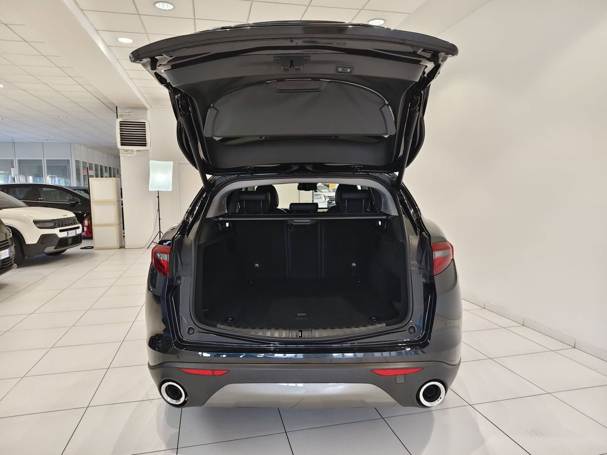 Alfa Romeo Stelvio Stelvio 2.2 Turbodiesel 210 CV AT8 Q4 Executive (7)