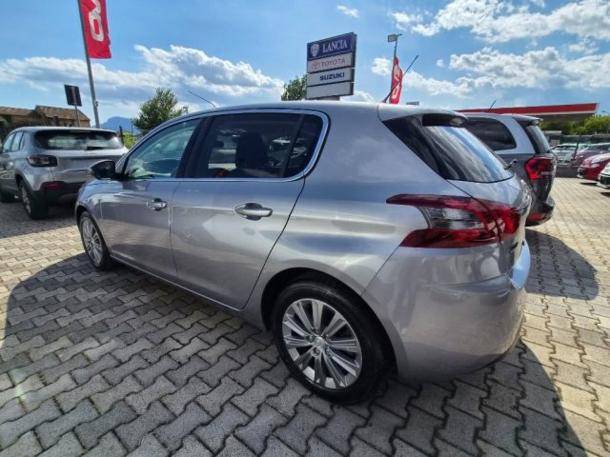 Peugeot 308 PureTech Turbo 130 S&S Allure Pack (3)