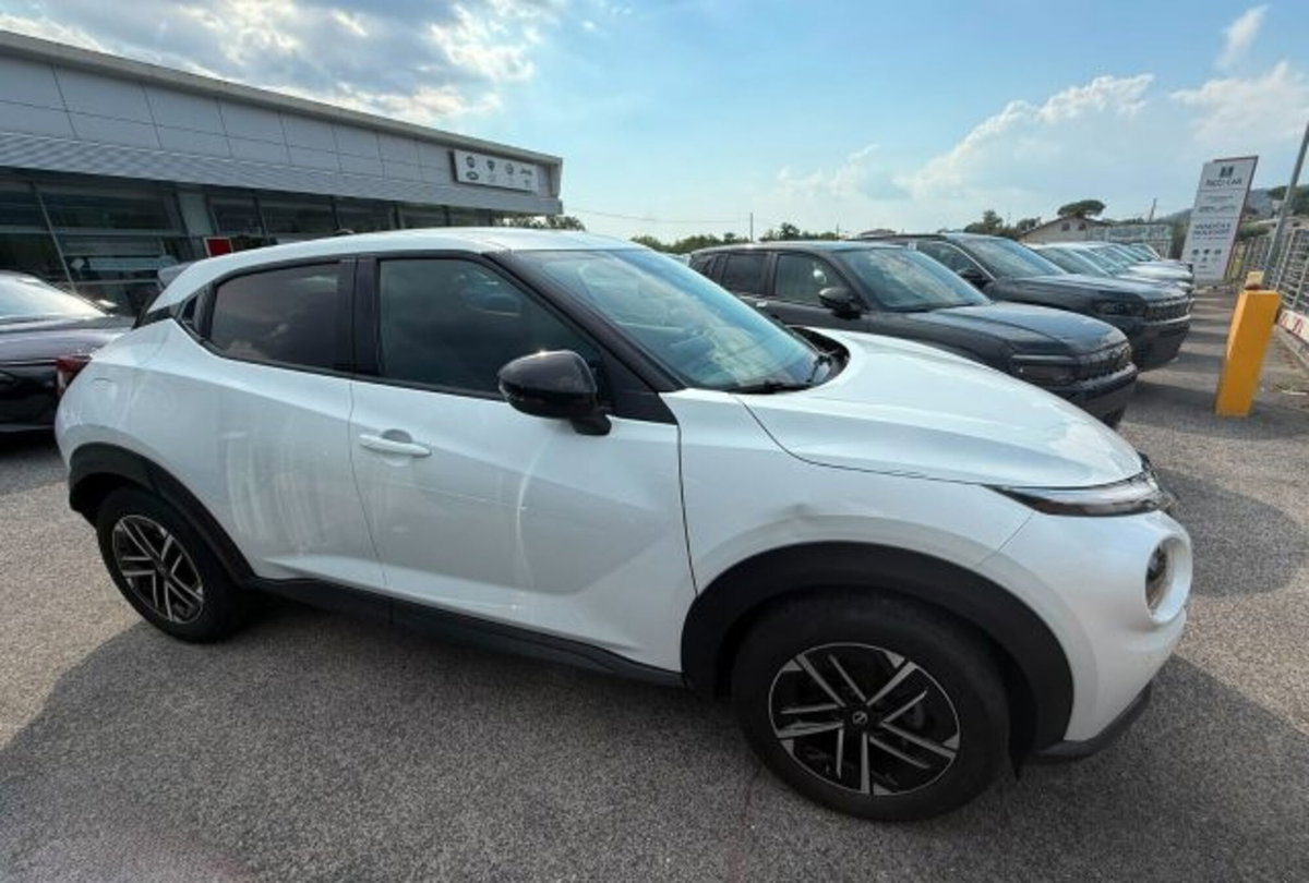 Nissan Juke 1.0 dig-t N-Connecta 114cv dct (4)