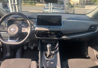 Nissan Qashqai 1.3 mhev Acenta 2wd 140cv (11)