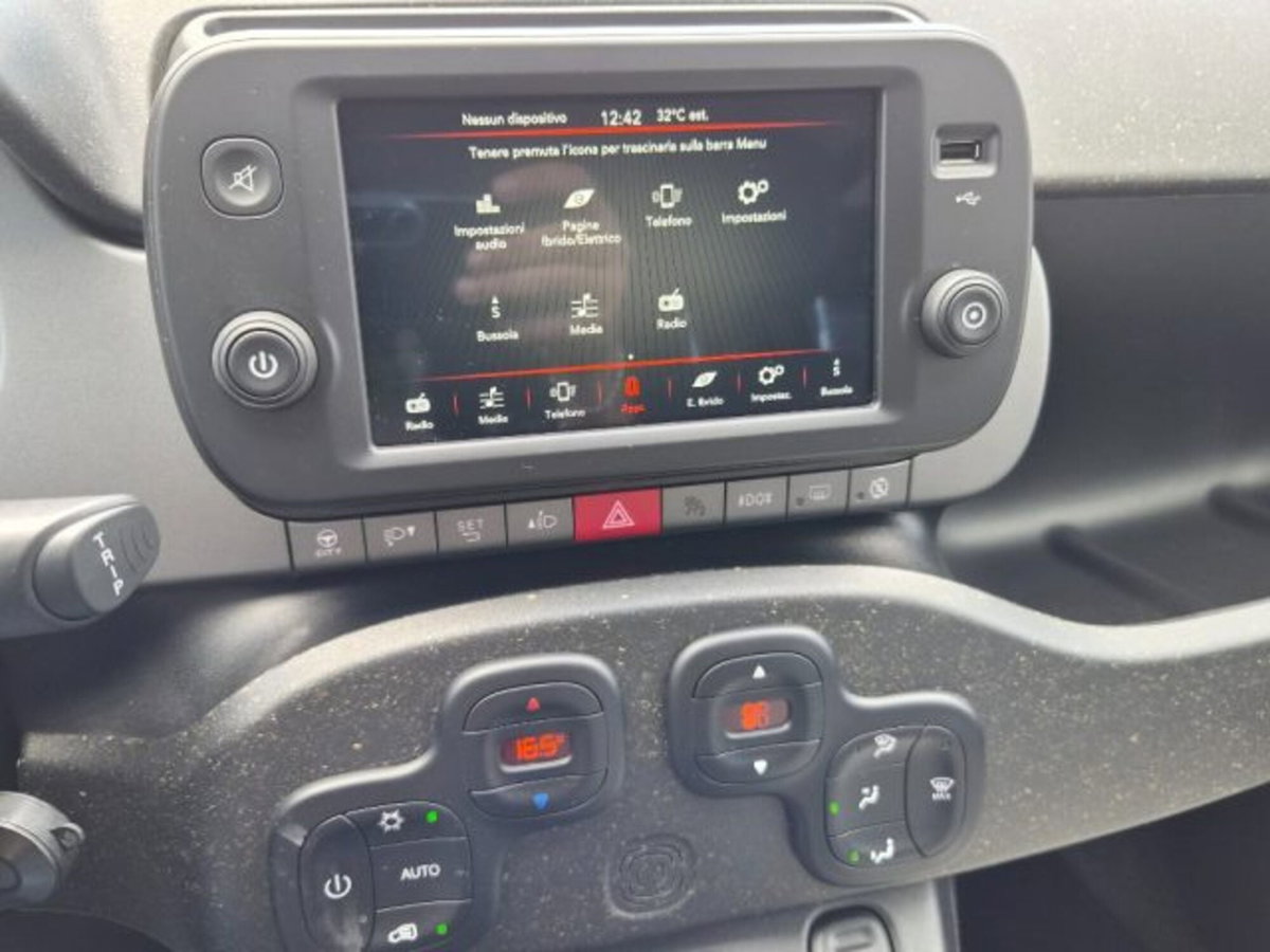 Fiat Panda Cross 1.0 firefly hybrid Cross s&s 70cv 5p.ti (11)