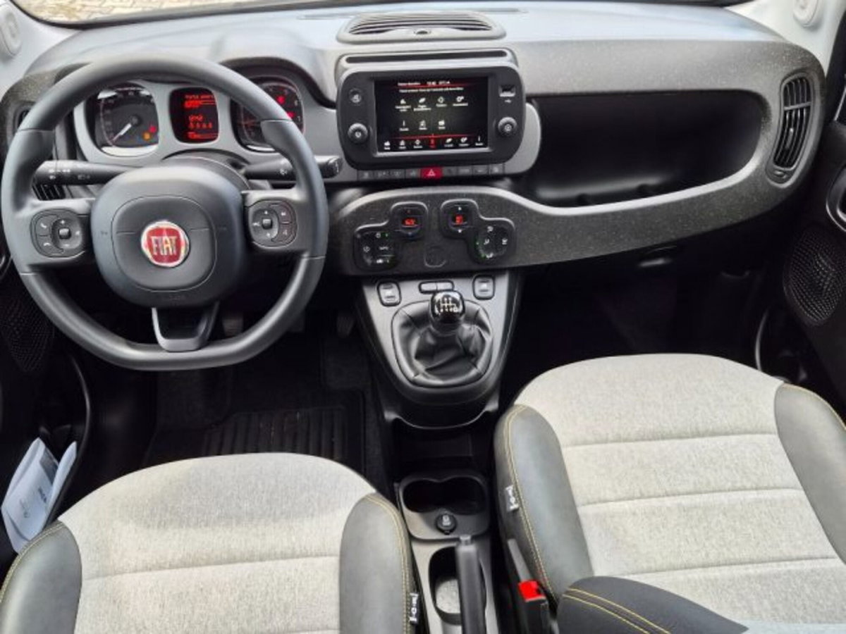 Fiat Panda Cross 1.0 firefly hybrid Cross s&s 70cv 5p.ti (13)