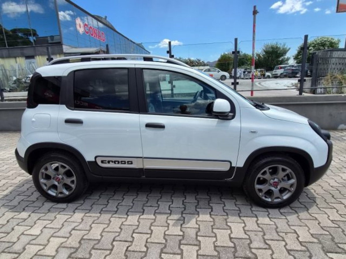 Fiat Panda Cross 1.0 firefly hybrid Cross s&s 70cv 5p.ti (7)