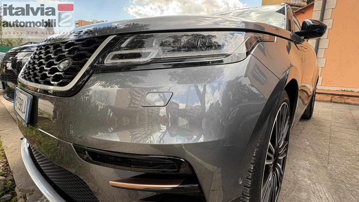 Land Rover Range Rover Velar 2.0D I4 240 CV R-Dynamic HSE (7)
