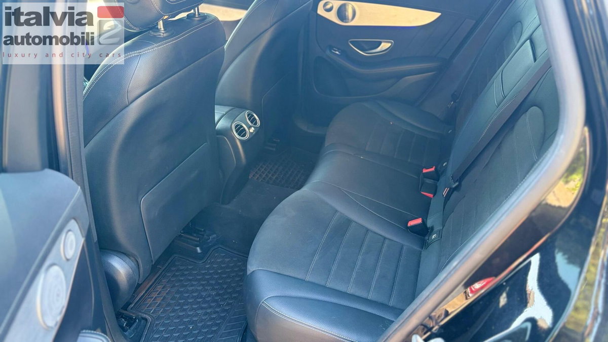 Mercedes-Benz EQC 400 4Matic Premium Plus (12)