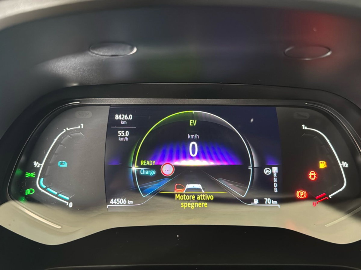 Renault Captur Full Hybrid E-Tech 145 CV Evolution (19)