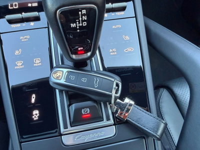 Porsche Cayenne 3.0 V6 Platinum Edition (19)