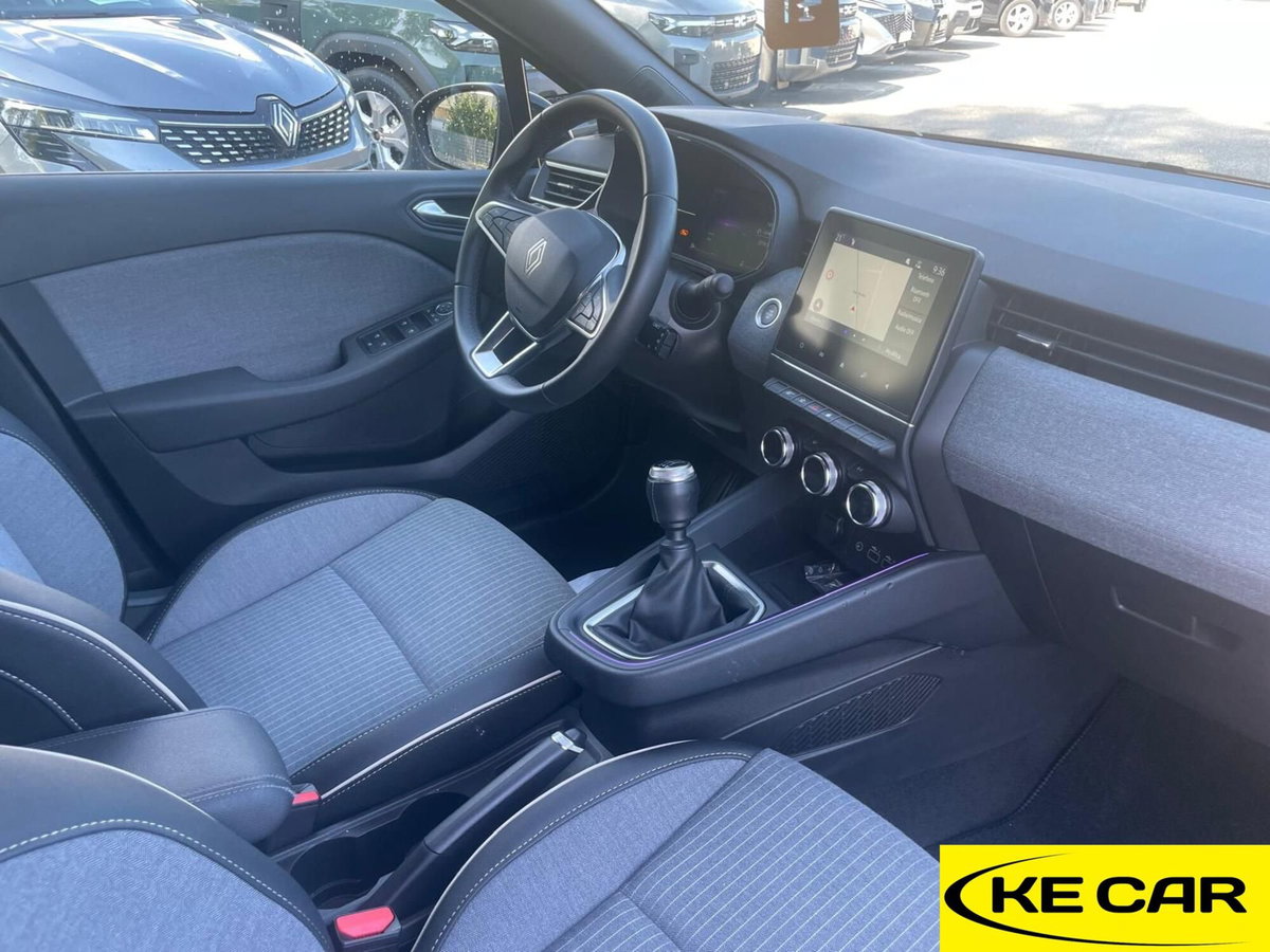 Renault Clio TCe 90 CV 5 porte Techno (14)