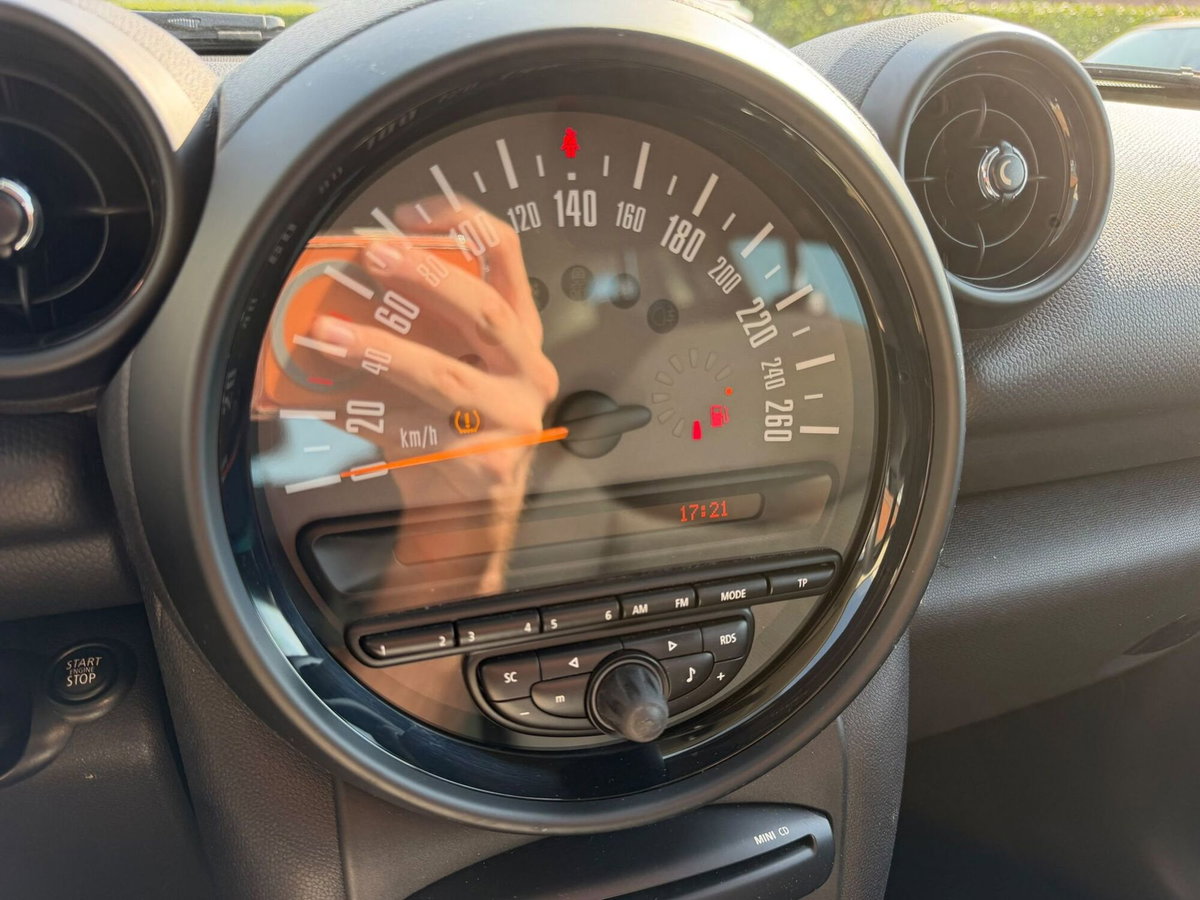 MINI Mini Countryman 1.6 Cooper D Business Countryman (16)