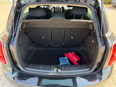 MINI Mini Countryman 1.6 Cooper D Business Countryman (9)
