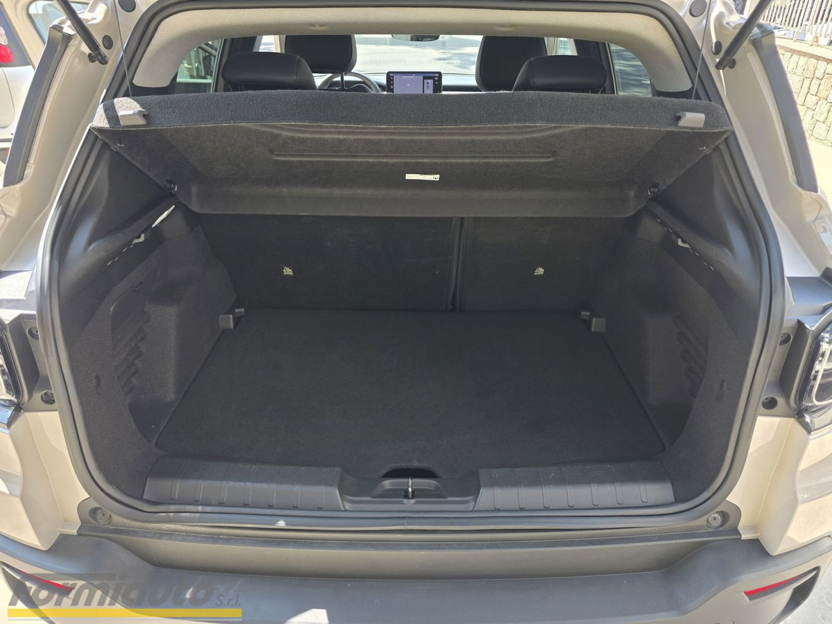 Jeep Avenger 1.2 turbo Summit fwd 100cv (17)