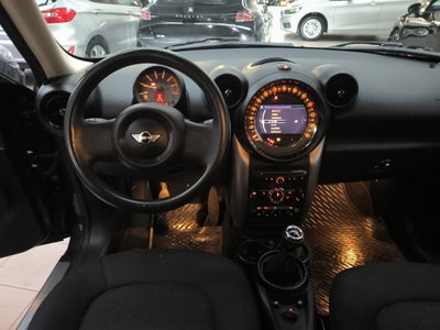 MINI Mini Countryman 1.6 Cooper D Countryman (14)