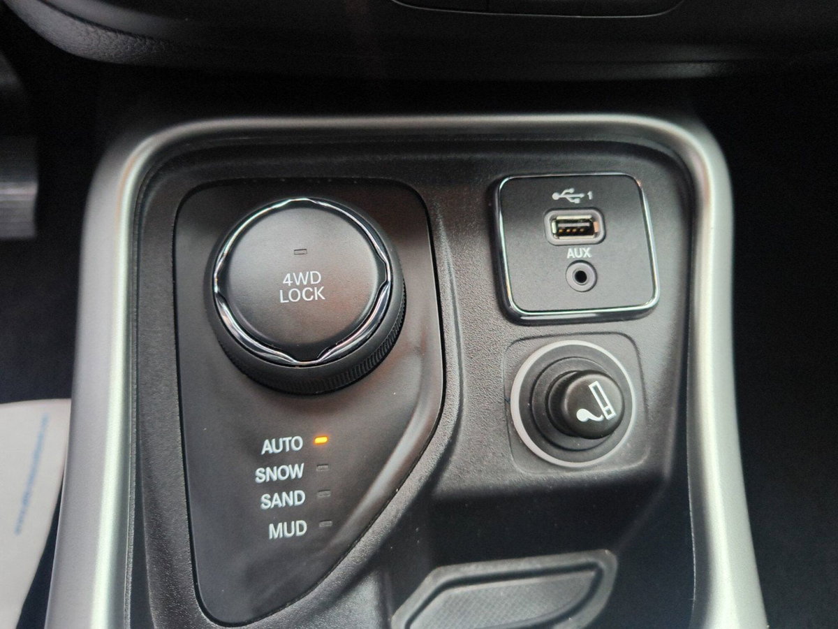 Jeep Compass 2.0 Multijet II 4WD Limited (12)