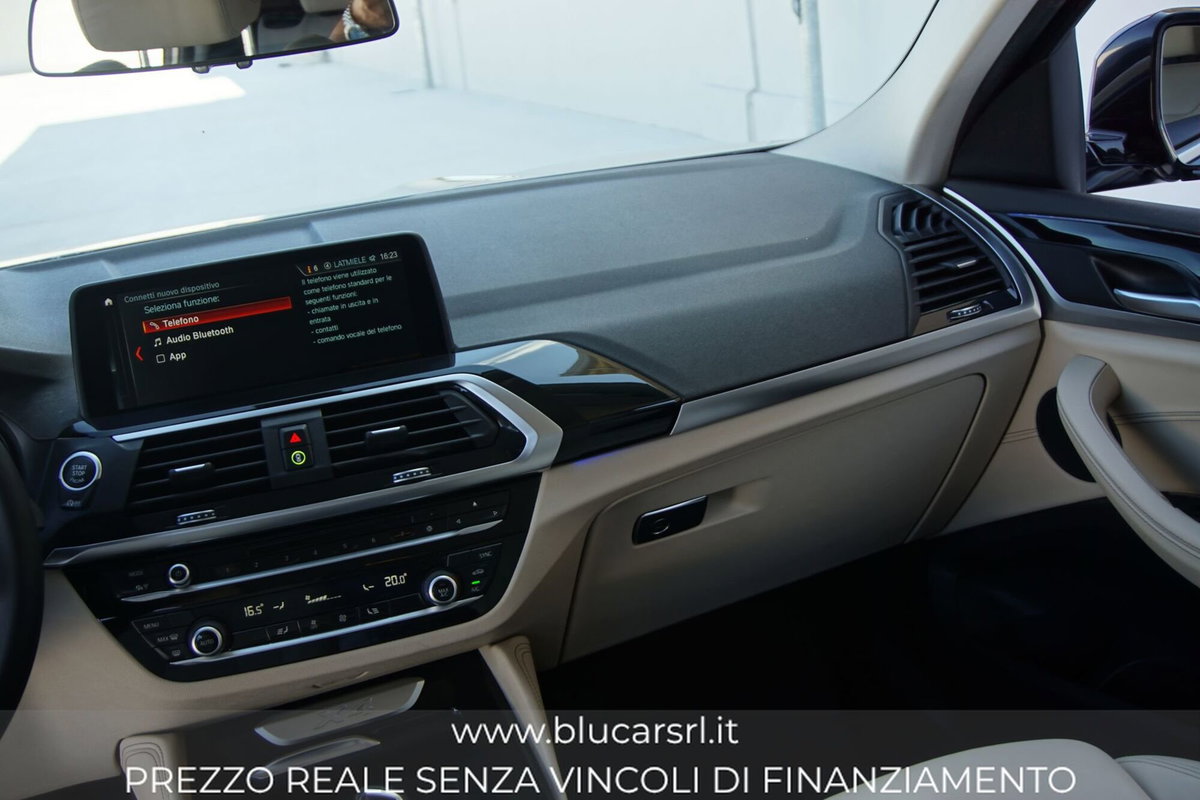 BMW X4 xDrive20d xLine (9)