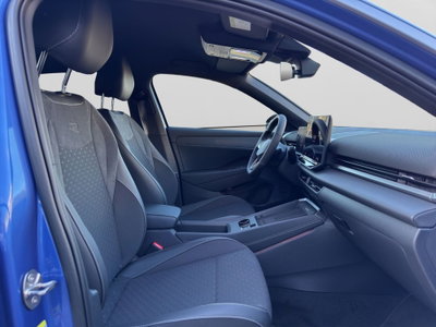 Volkswagen T-Roc 1.5 etsi R-Line 150cv dsg (19)