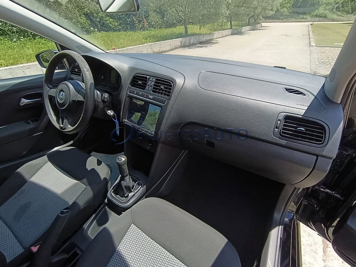 Volkswagen Polo 1.2 TDI DPF 3 p. Comfortline (11)