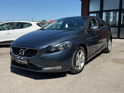 Volvo V40 D2 Geartronic R-design usata