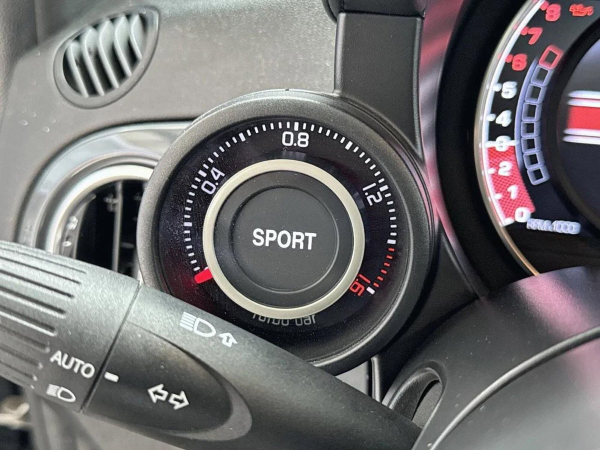 Abarth 595 595 1.4 Turbo T-Jet 145 CV (12)