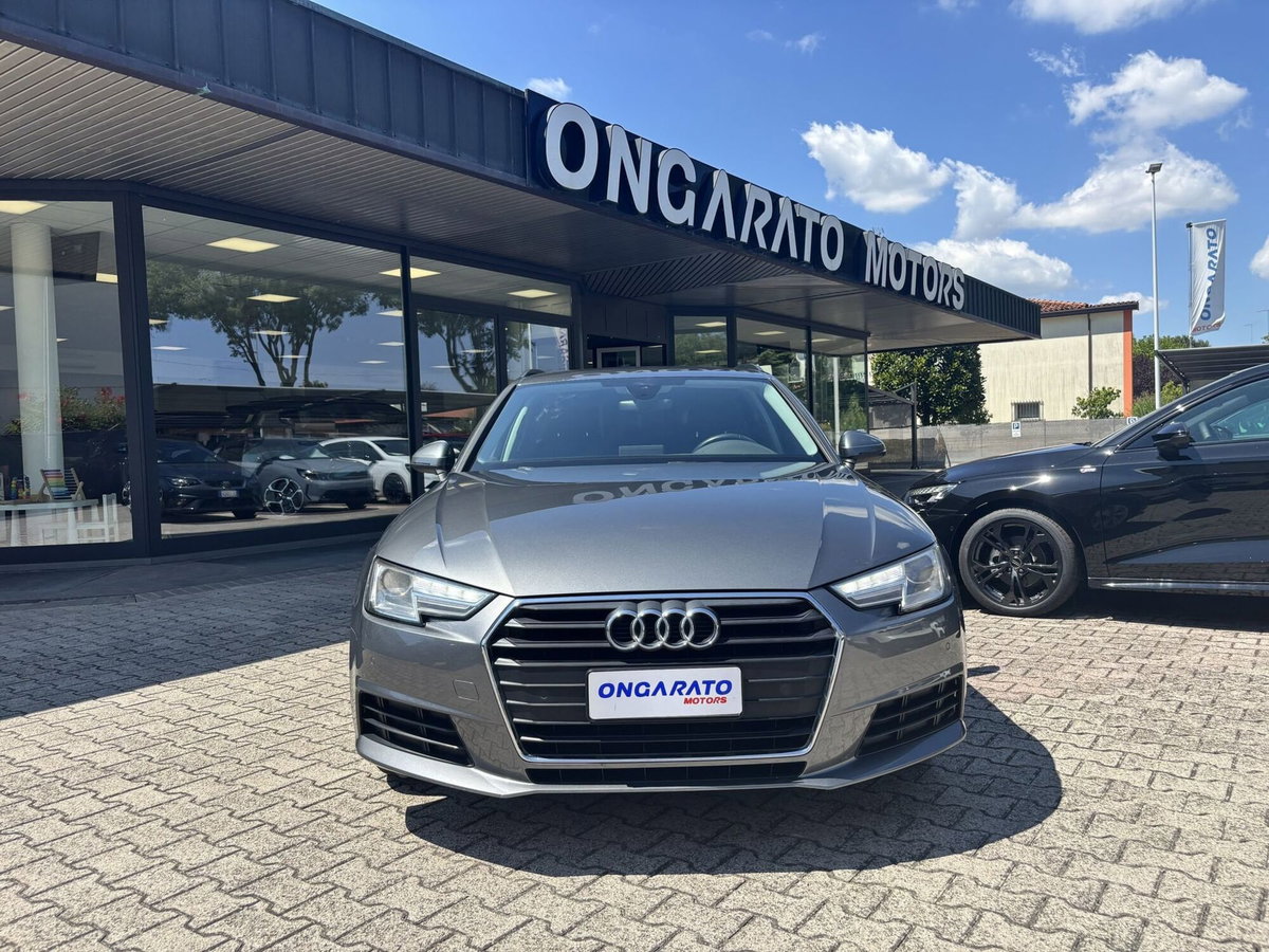 Audi A4 Avant 35 TDI S tronic Business (2)