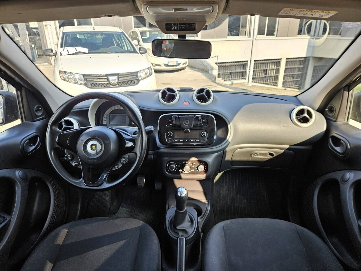 smart forfour forfour 60 1.0 Black Passion (8)