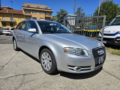 Audi A4 Avant 2.0 16V TDI (3)