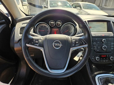 Opel Insignia Station Wagon CDTI 160CV ecoFLESports Cosmo (14)