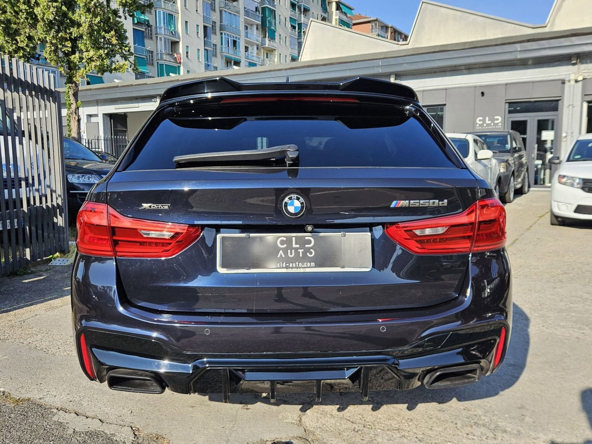 BMW Serie 5 Touring M550d xDrive (6)