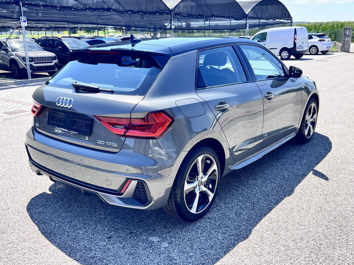 Audi A1 Sportback 30 TFSI S line edition (3)