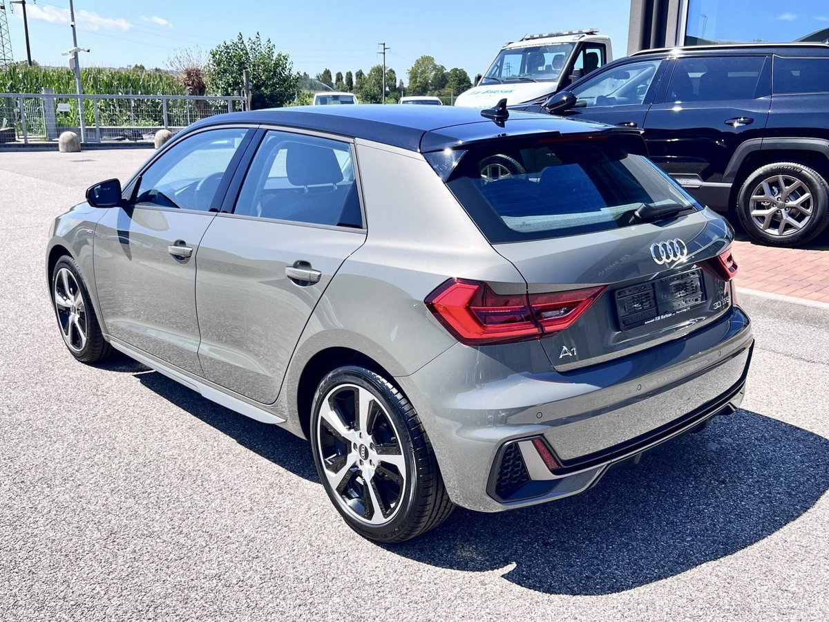 Audi A1 Sportback 30 TFSI S line edition (4)