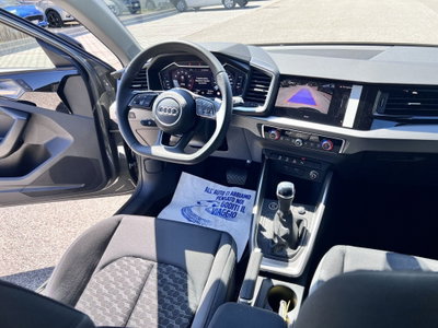 Audi A1 Sportback 30 TFSI S line edition (8)