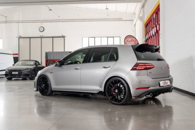 Volkswagen Golf 2.0 tsi GTI MT Ultimate 245cv (5)
